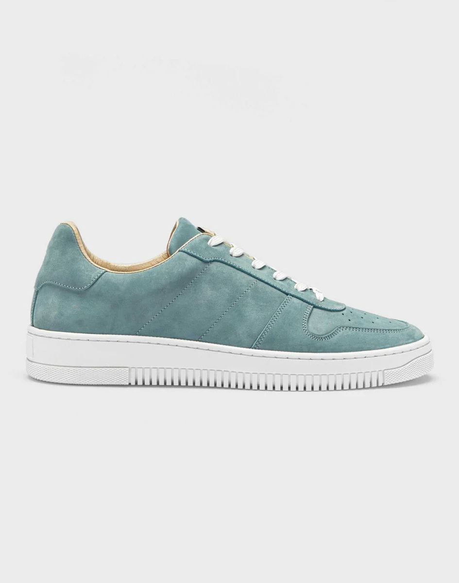 Baskets nubuck ciel