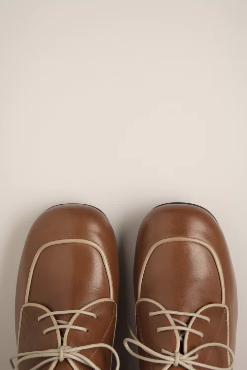 Miz Mooz Shirlee pumps in brandy