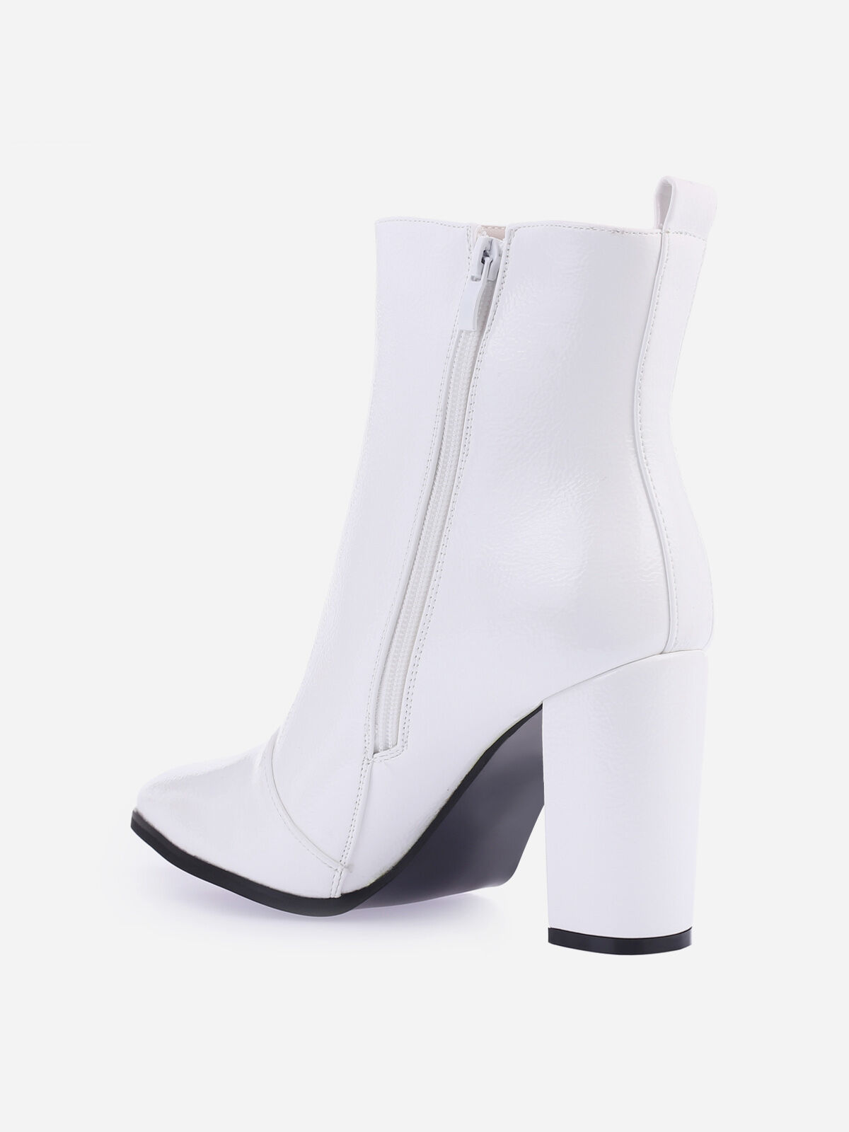 Bottines vernies à bout pointu- Blanc