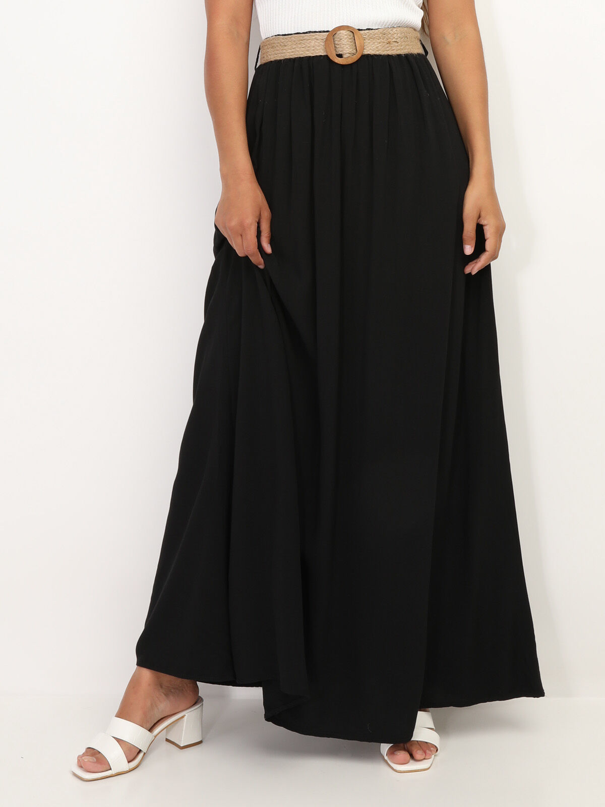 Jupe longue évasée avec ceinture- Noir