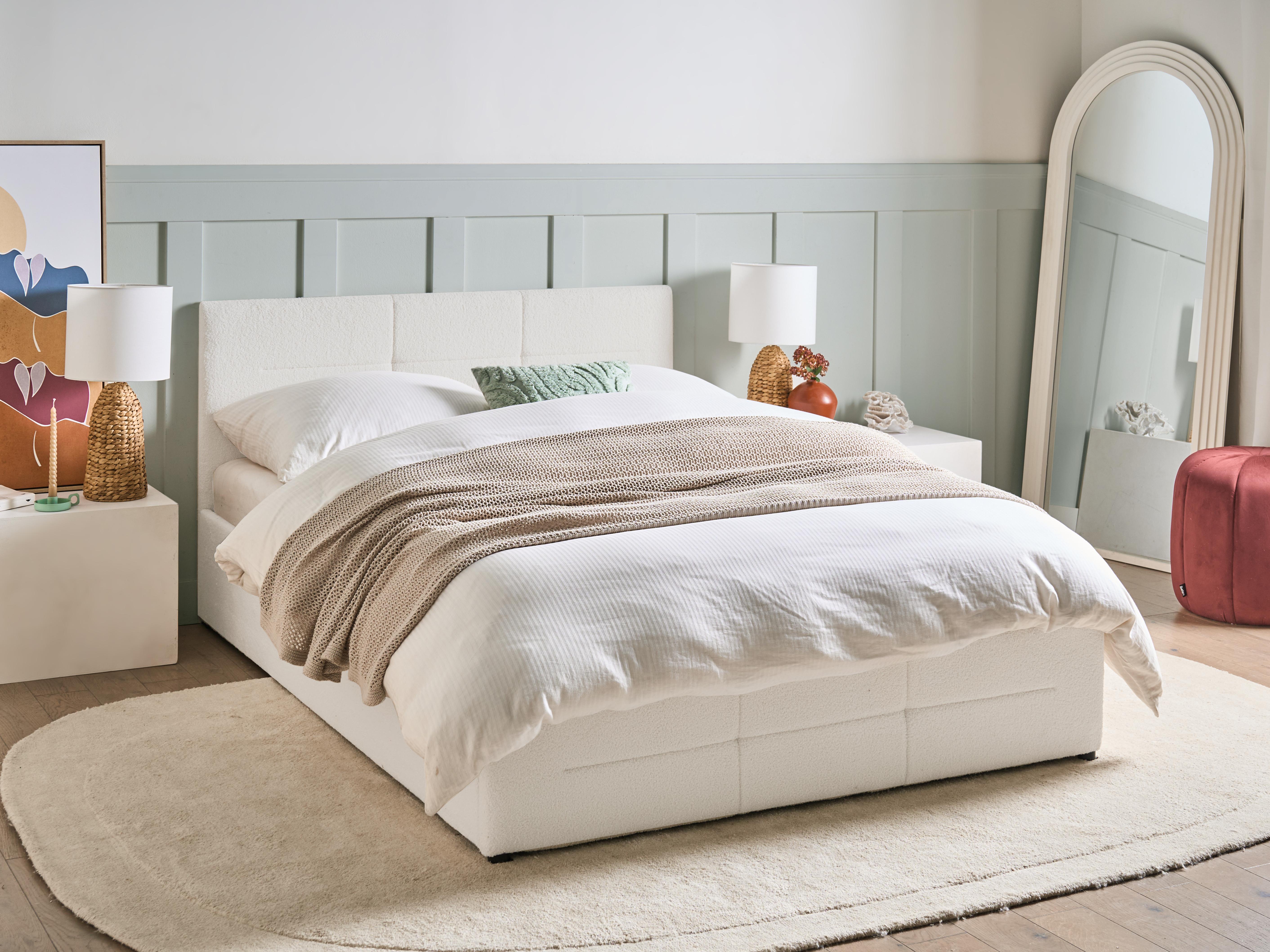 Bed met opbergruimte Bouclé MASSOGNES 140 x 200 cm Gebroken wit