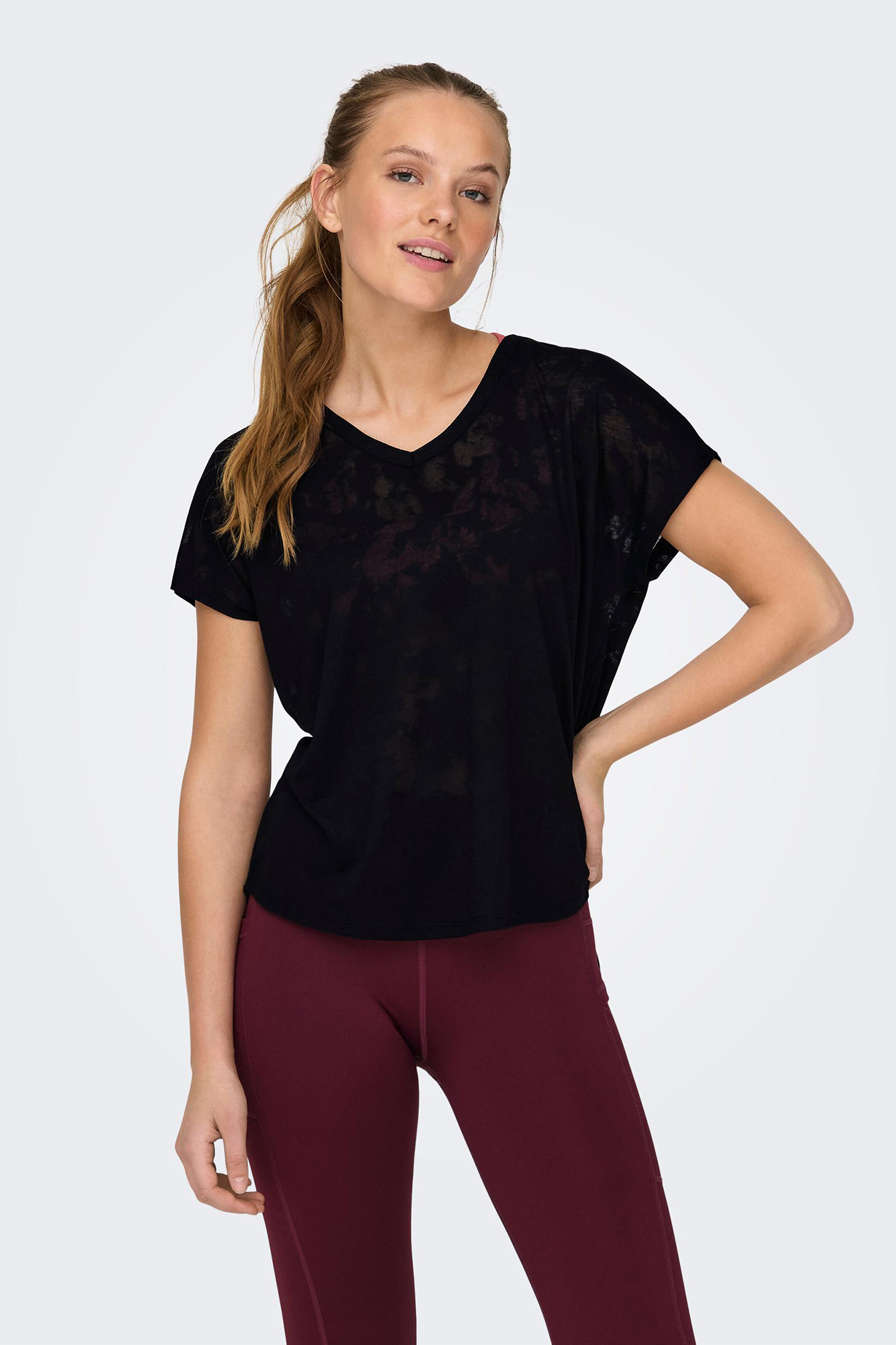 Camiseta semitransparente