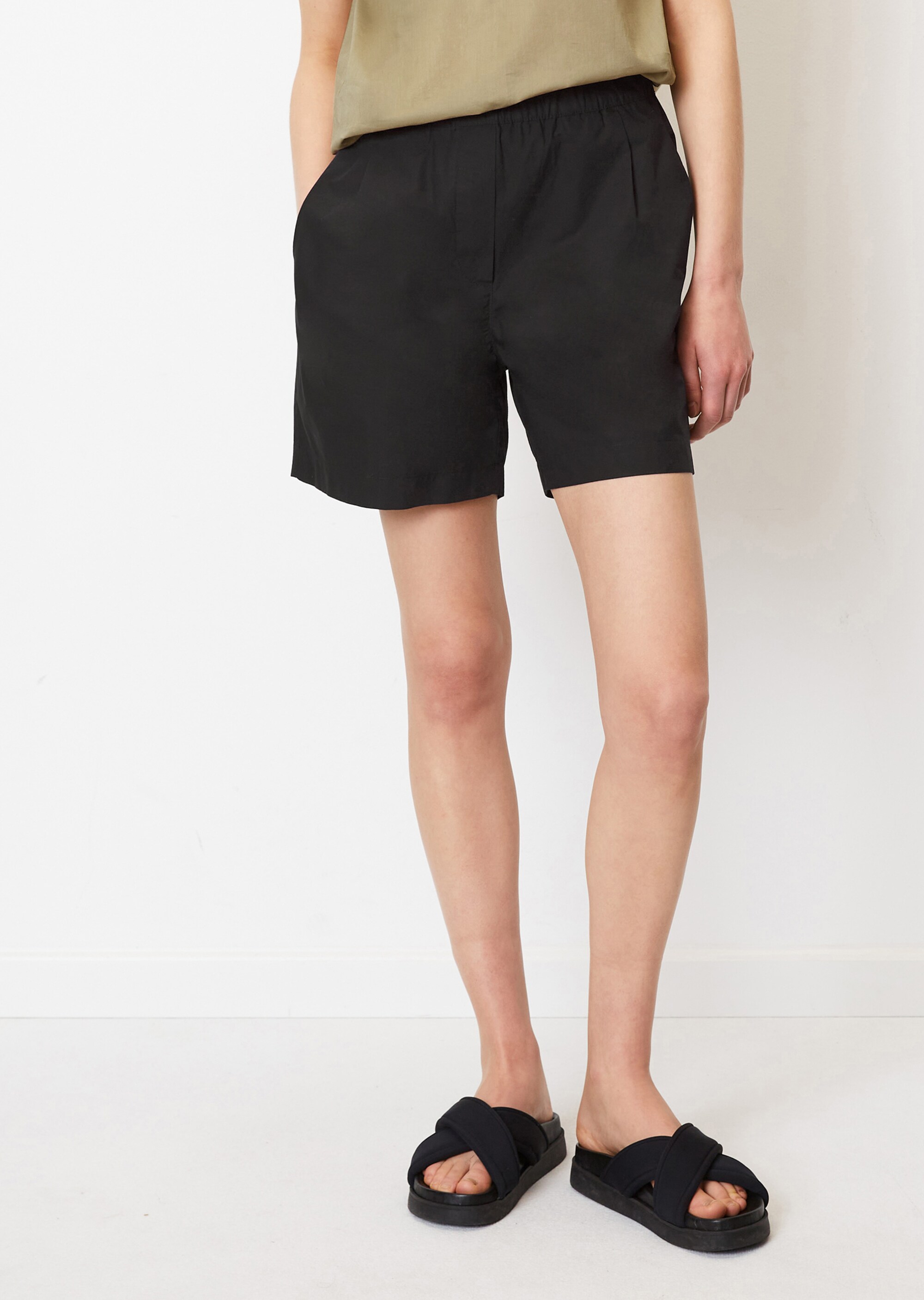 Shorts mit elastischem Gummibund aus Papertouch-Popeline