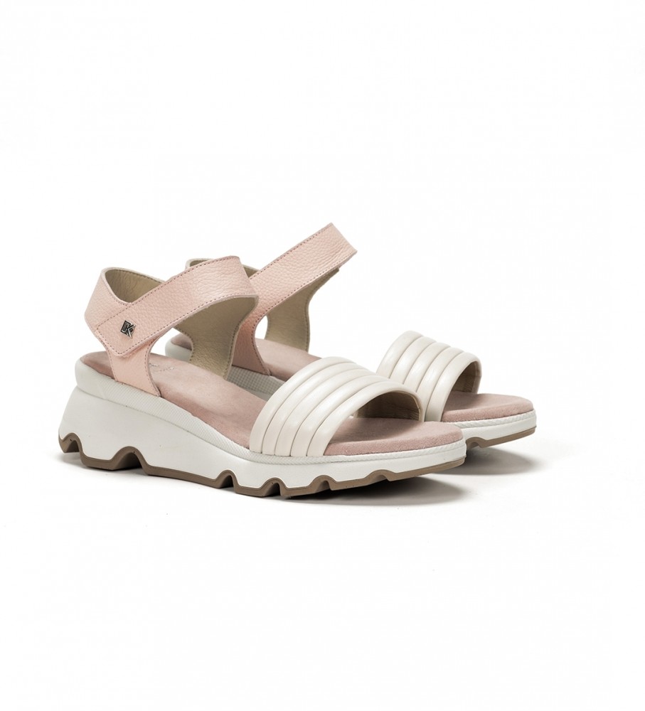 Sandálias Dorking Lais em couro nude - salto plataforma de 6 cm -