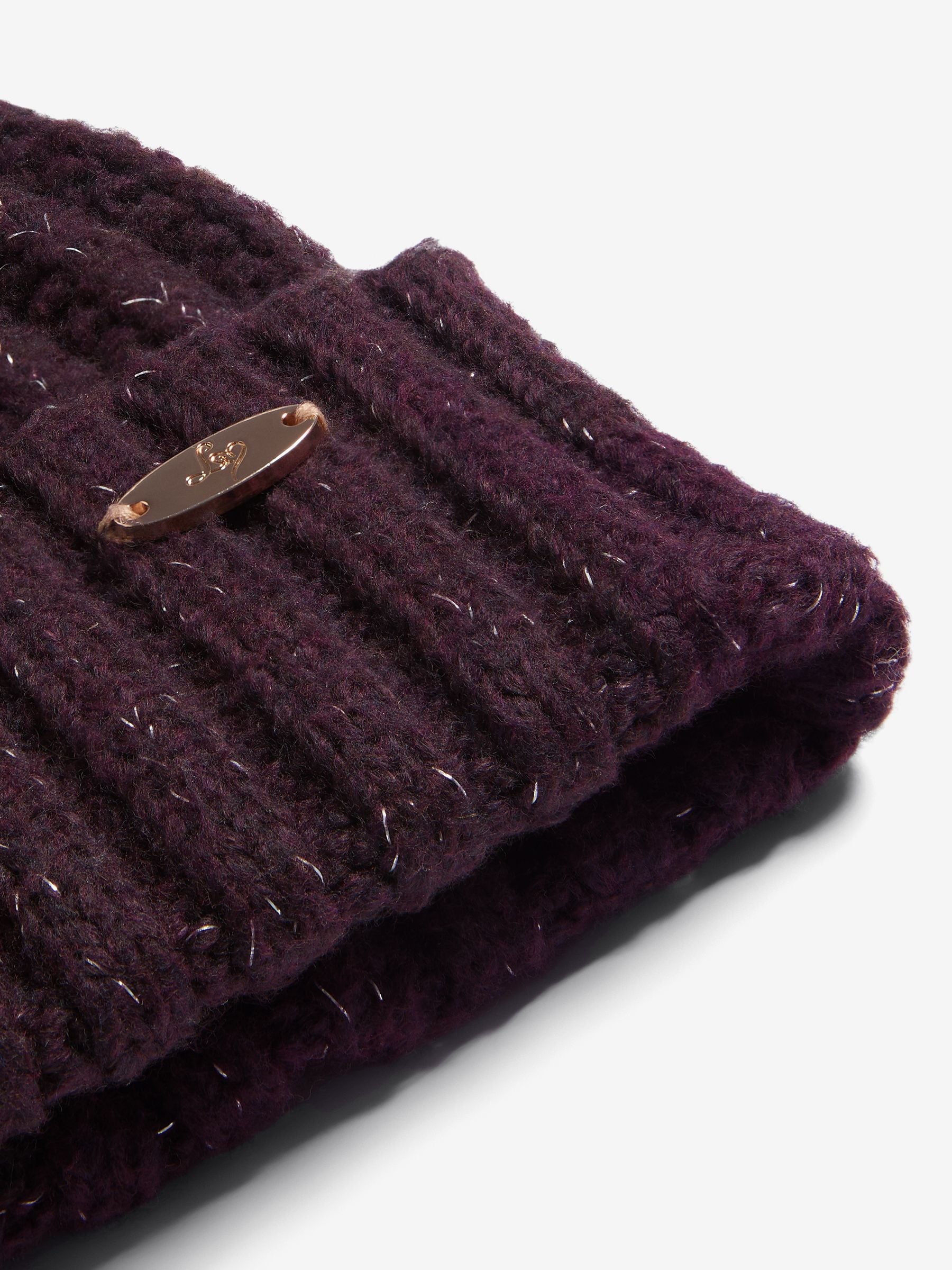 Paarsrood - Lipsy Shimmer Ribbed Pom Hat