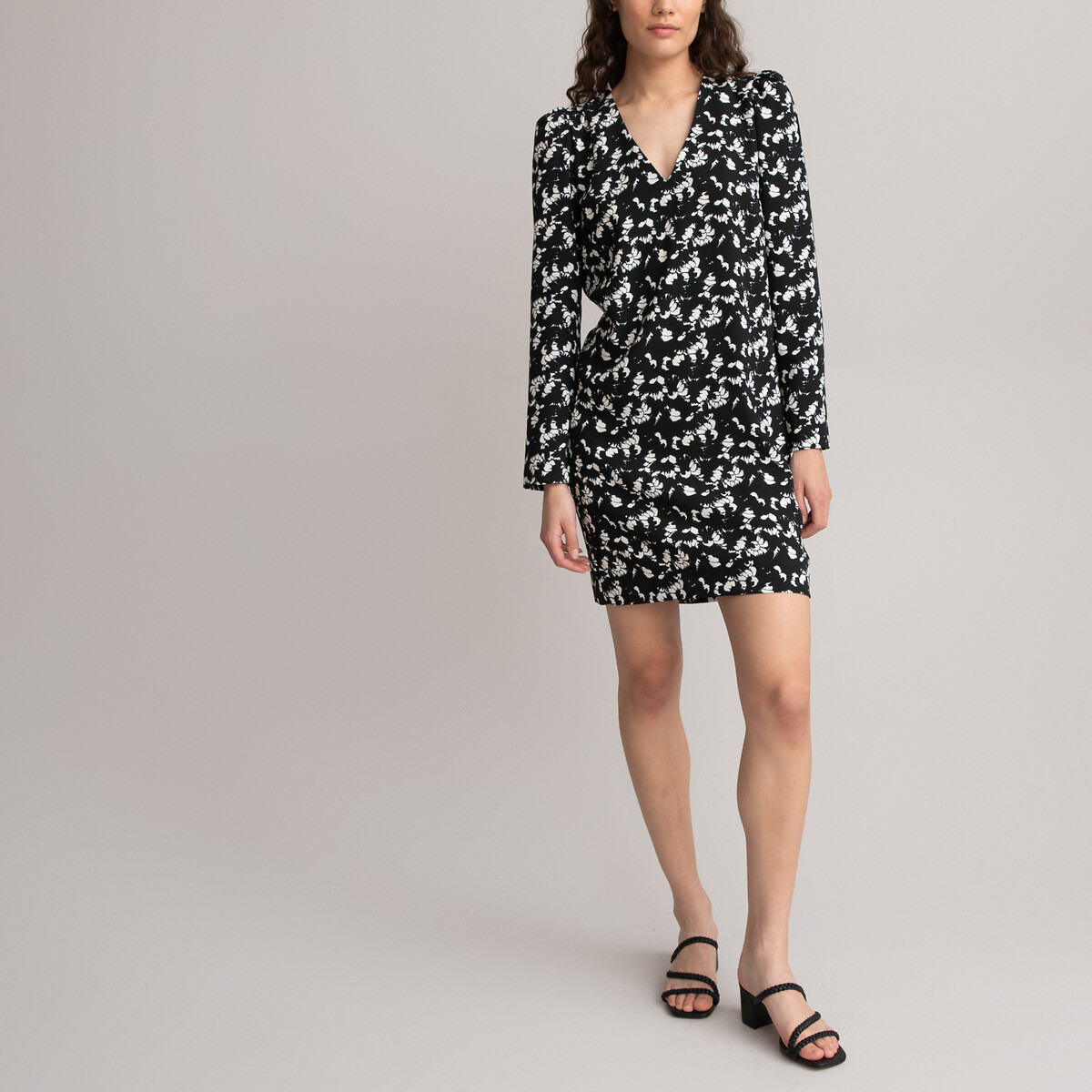 COLEÇÃO LA REDOUTE<br>Vestido curto com decote em V e mangas compridas