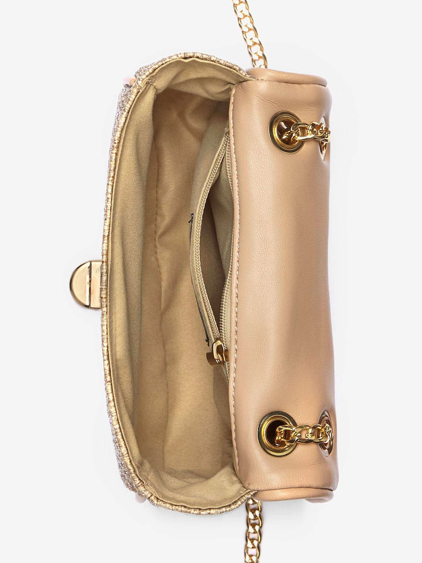Sac en bandoulière sac à main estival avec détails couleur or et petite poche intérieure