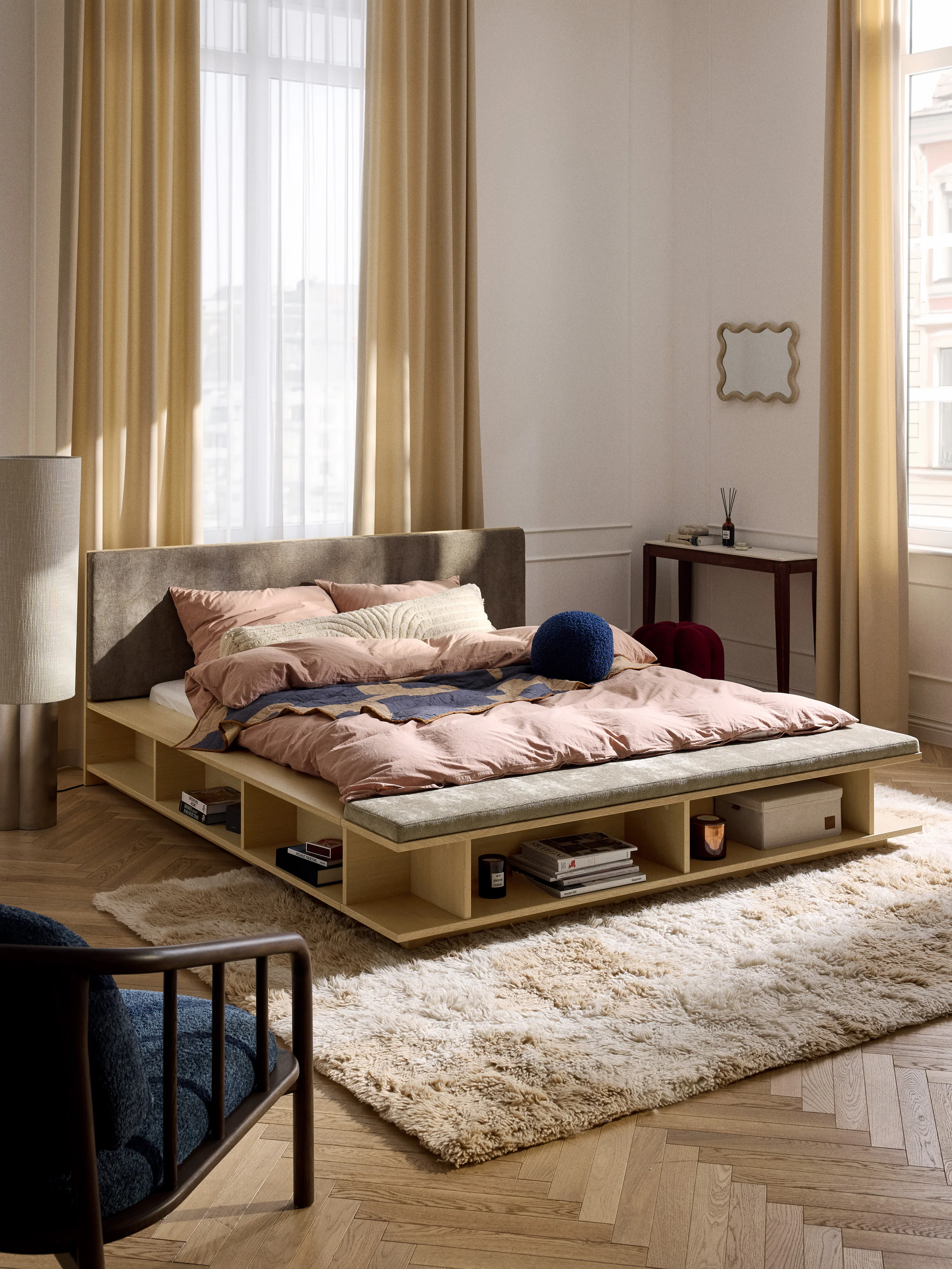 Houten bed Clark met bank en zijplanken