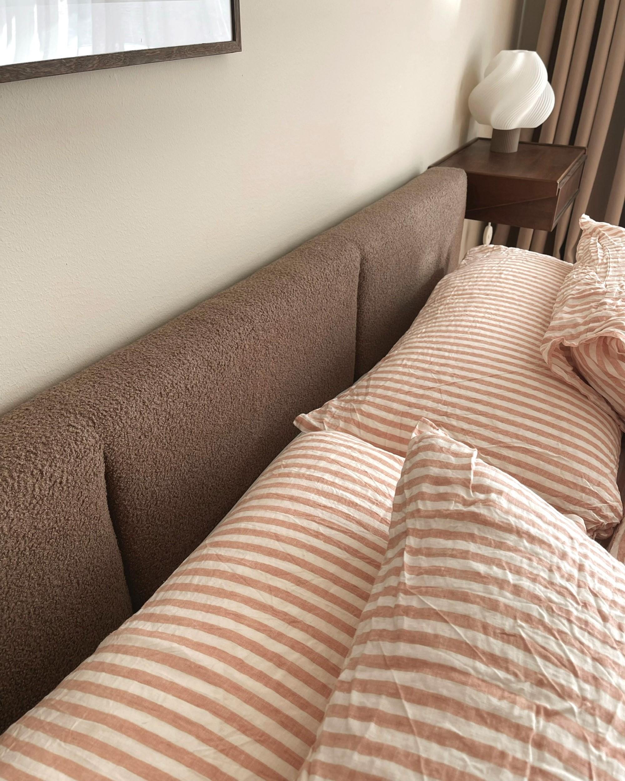 Bed met opbergruimte Bouclé BOUSSE 180 x 200 cm Taupe