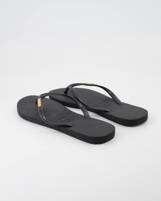 Havaianas Slim Logo Zehentrenner in Schwarz