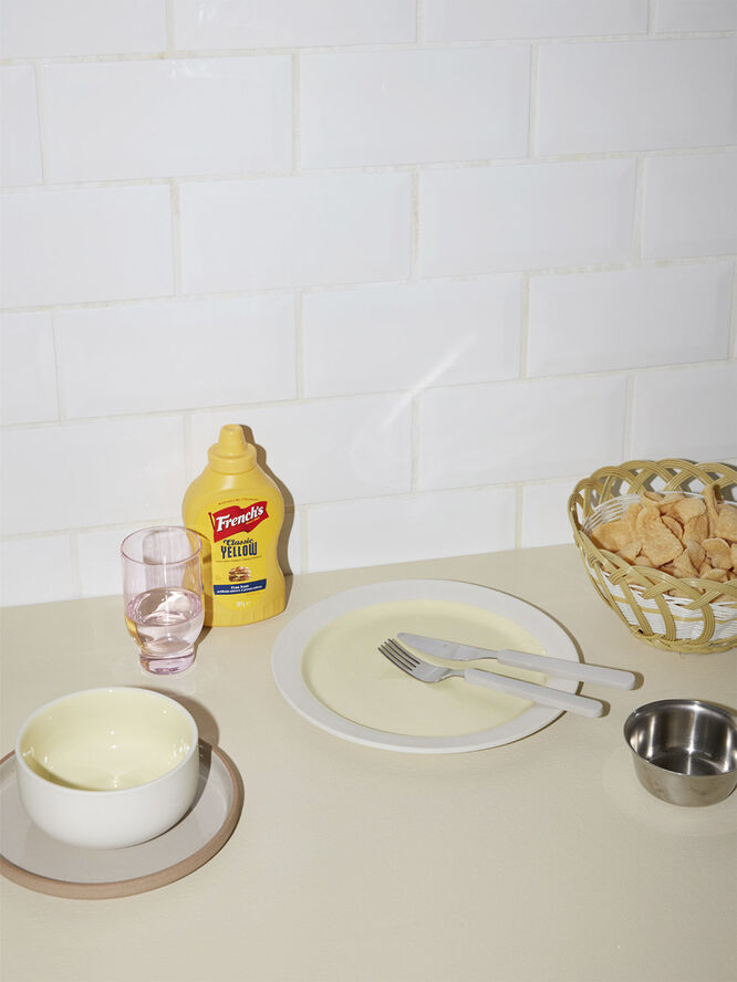 Studio About BOWL, MEDIUM, 2 PCS, CLAY IVORY, GLAZE LIGHT YELLOW, 12565IY 193
