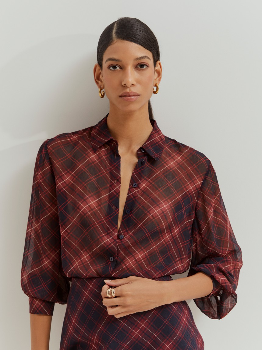 Camisa xadrez semitransparente