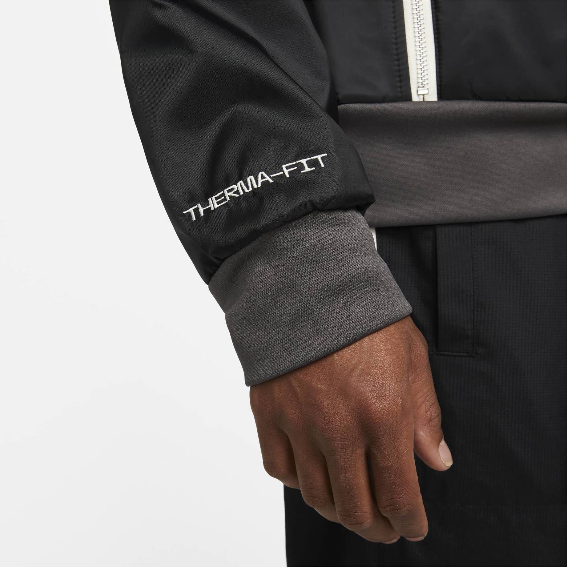 Nike| Herren Fußballjacke THERMA-FIT STANDART ISSUE Oversized Fit