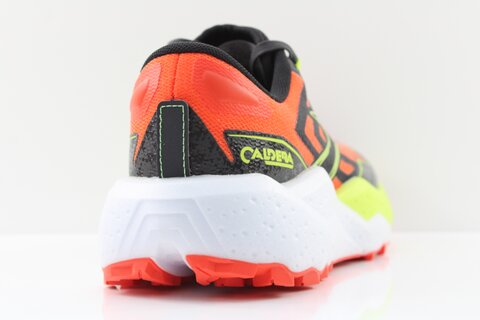 Brooks Caldera 7