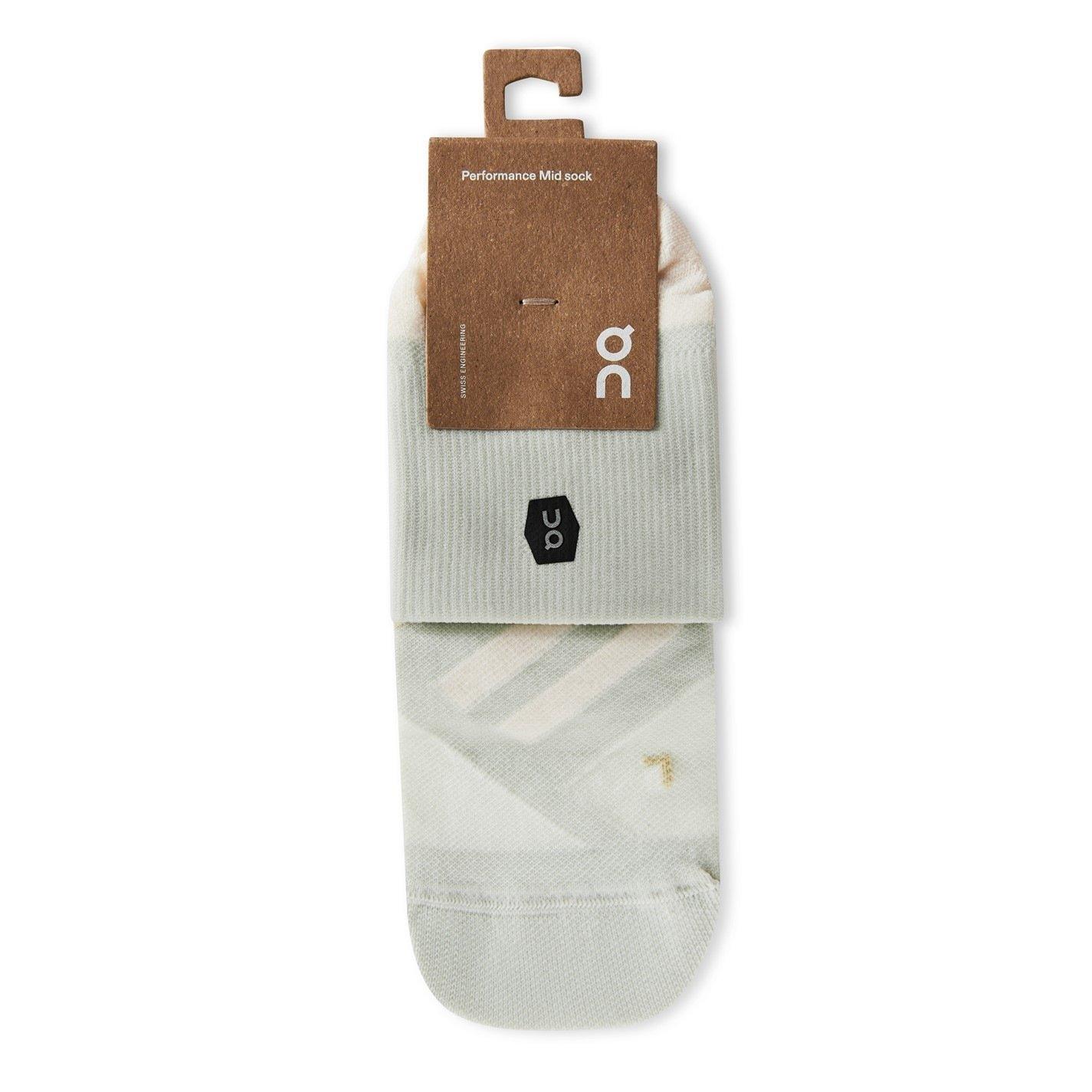 On  Performance Mid Rise Sock Mens