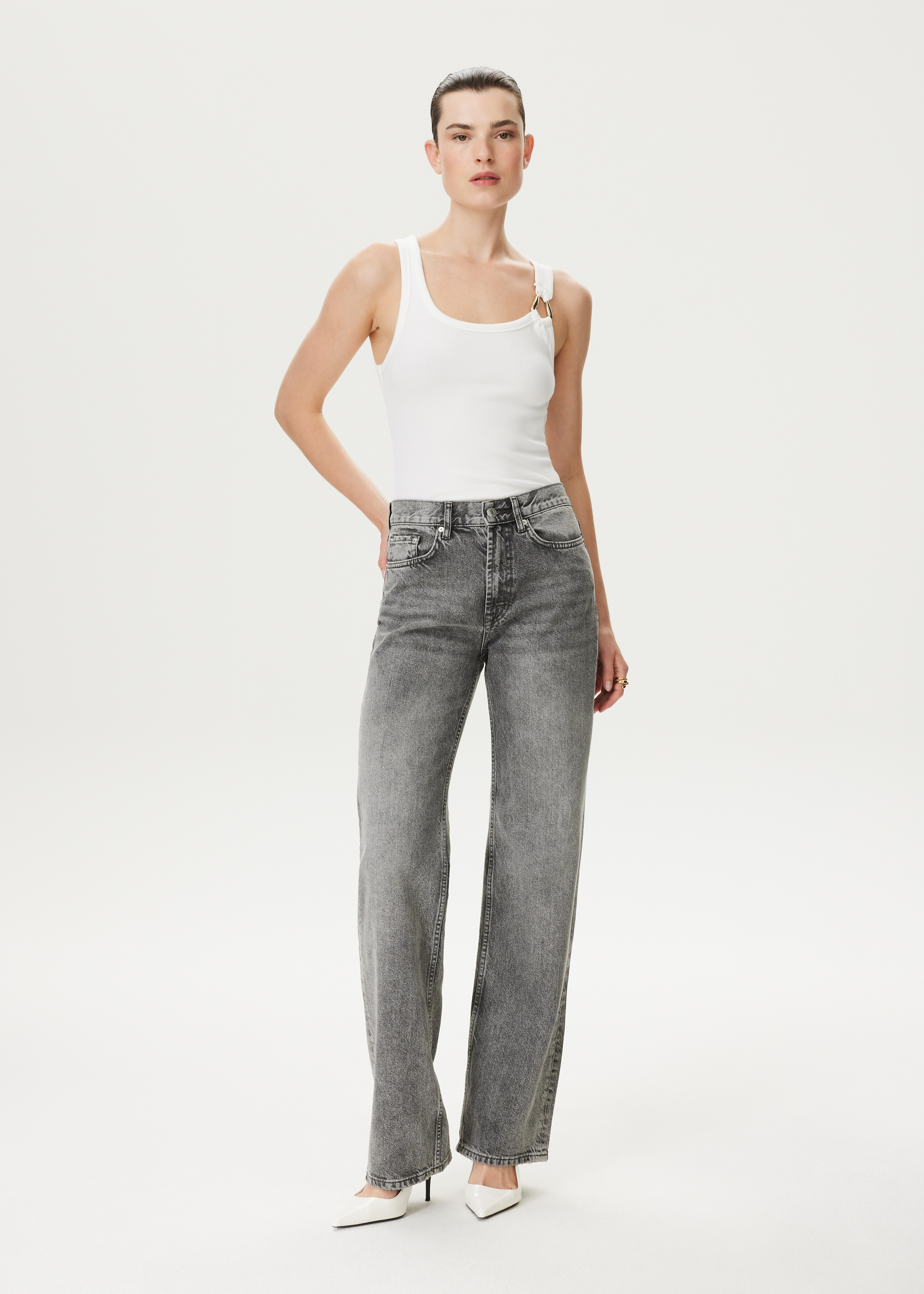 TESS - Relaxed straight leg jeans