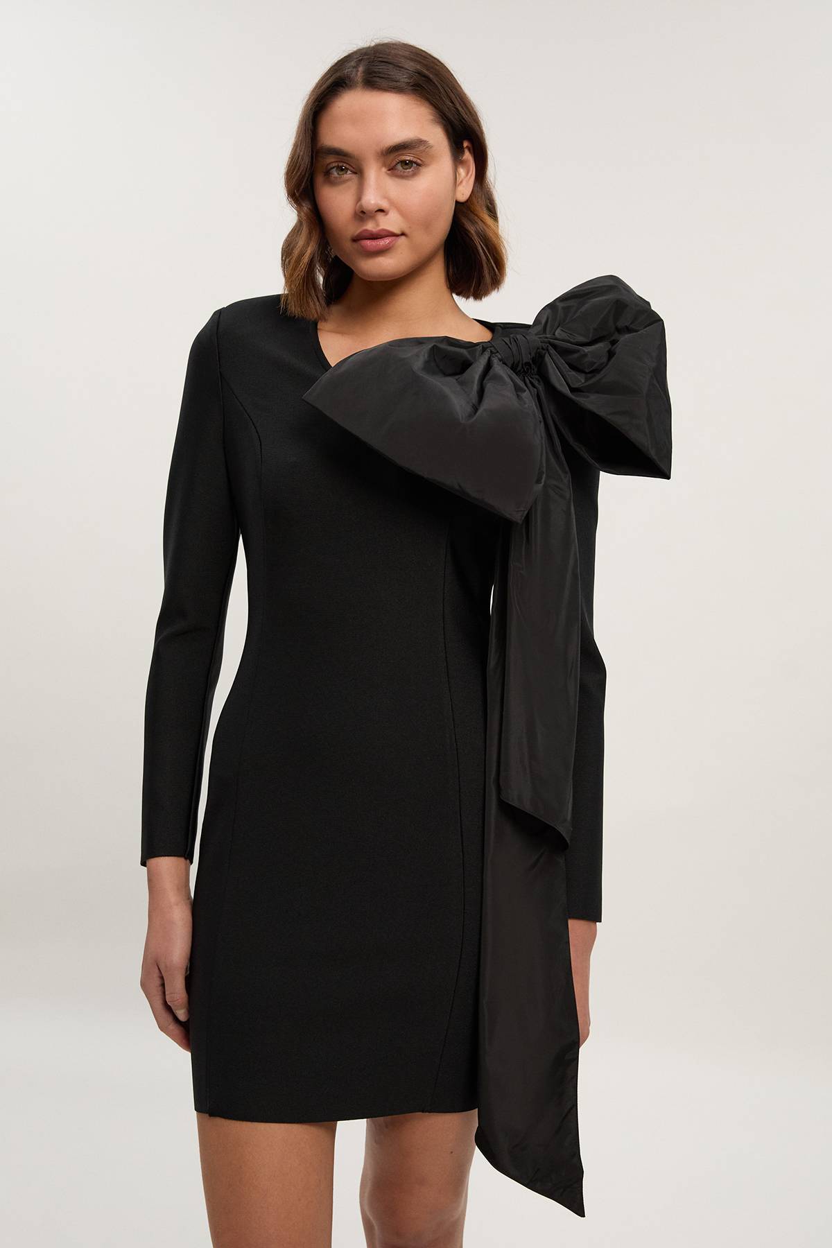 KarenMillen Robe Mini Tricot Bandage à Nœud en Taffetas Moulante