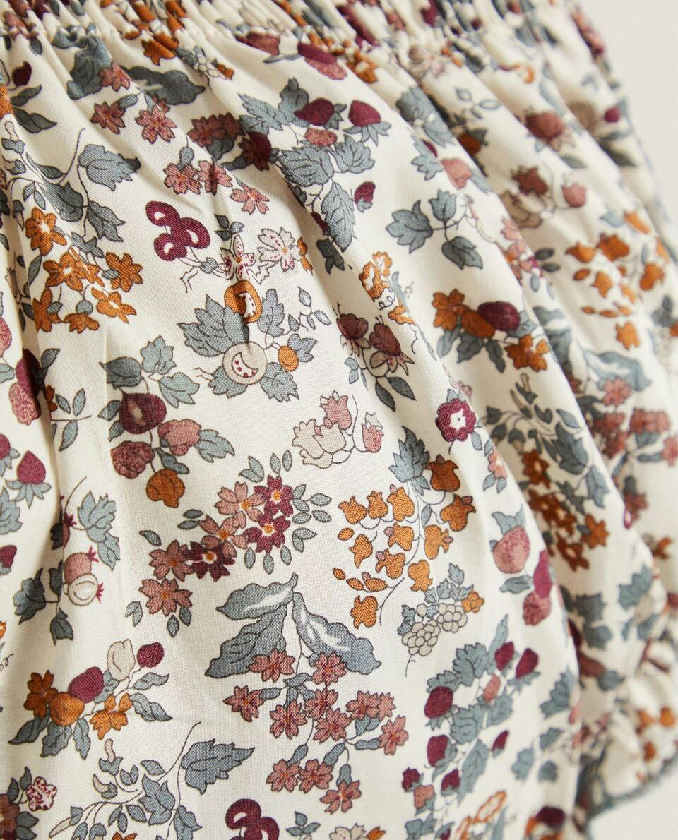 CALCINHAS DE BEBÊ EM TECIDO COM ESTAMPA FLORAL