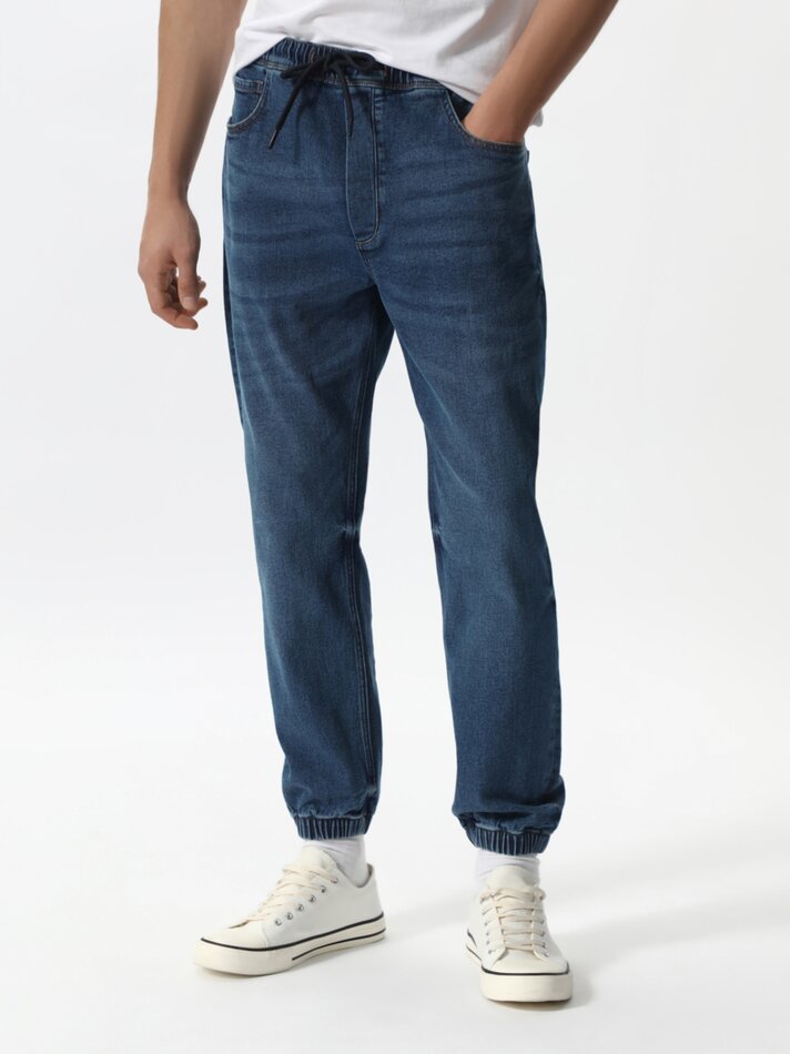 Calça jeans jogger elástica - Azul escuro