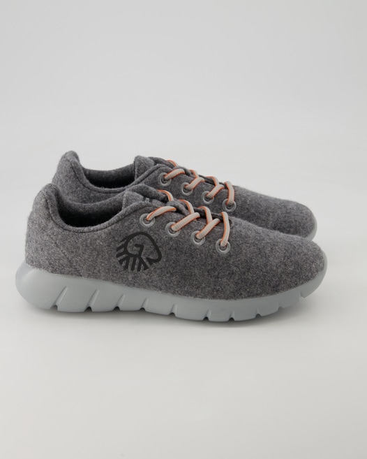 Giesswein MERINO WOOL RUNNERS WOMEN Sneaker in Grau