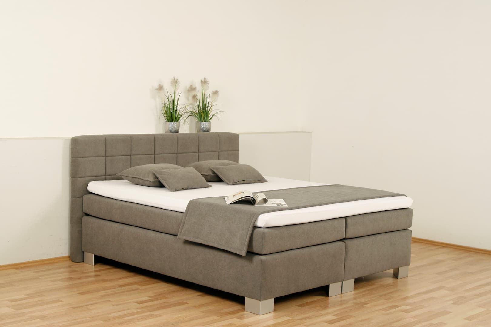 BOXSPRINGBETT