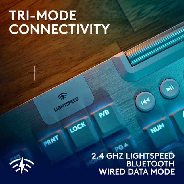 Logitech G915 X Lightspeed trådløst taktilt gamingtastatur (hvid)