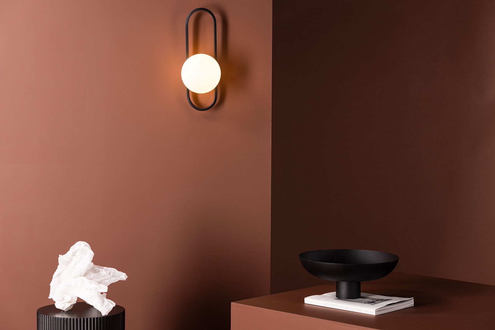 Alpes vegglampe Sort