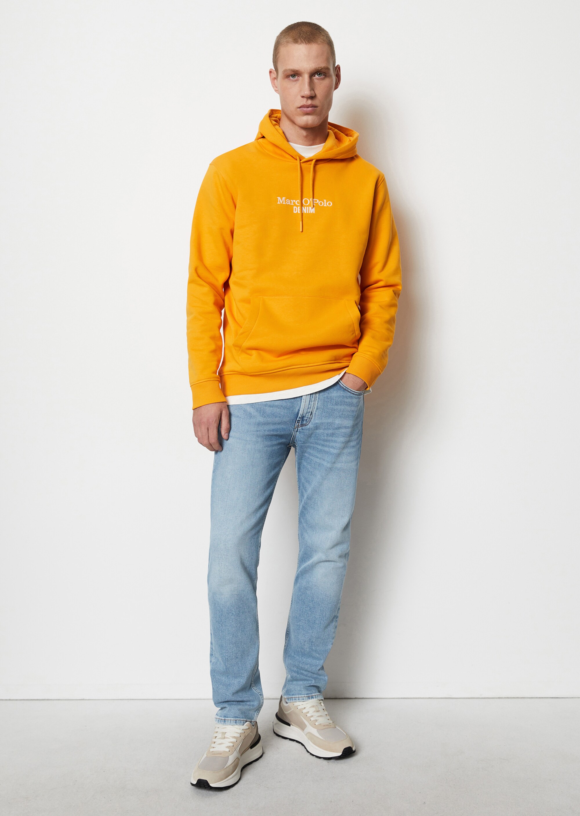 Hoodie relaxed aus hochwertiger Bio-Baumwolle