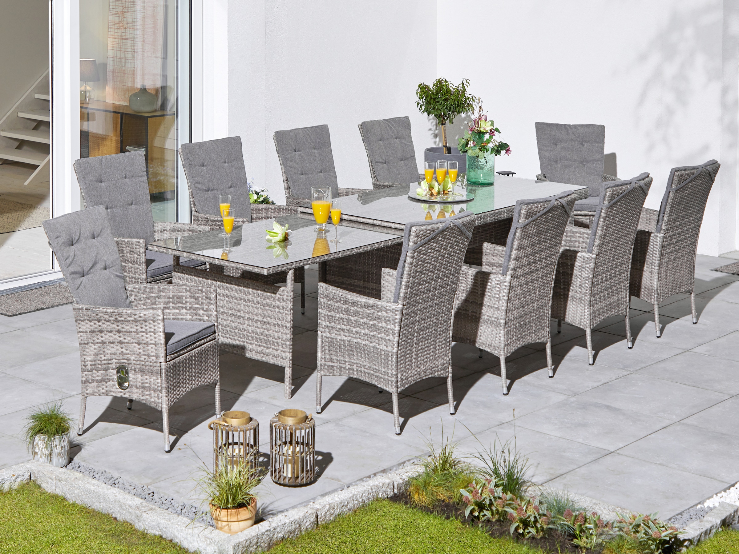 KONIFERA Garten-Essgruppe »Belluno« 10x Sessel, 1x AZ-Tisch 179-300x73/89cm, inkl. Auflagen, Polyrattan, 21 Stk. tlg. 2 der 10 Sessel stufenlos verstellbar, Tischplatte aus Sicherheitsglas