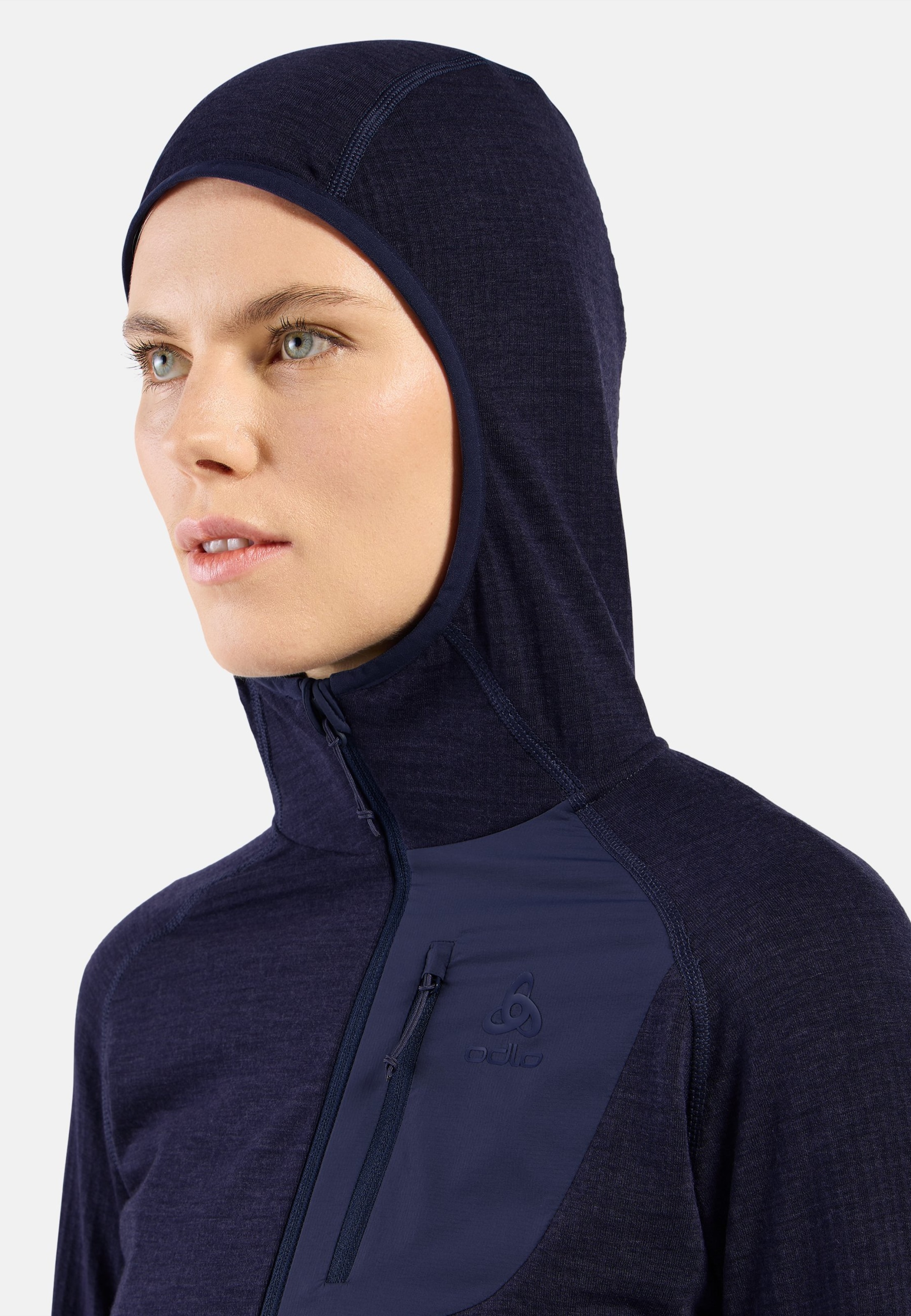 Ascent Mid Layer mit Kapuze und Reissverschluss in eclipse
