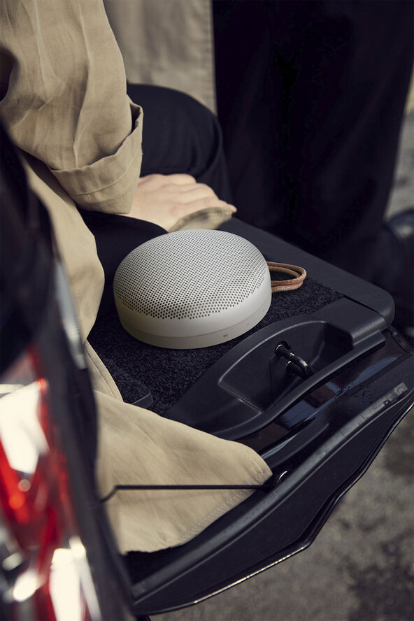 Bang & Olufsen Beosound A1 2nd Gen Bluetooth højttaler Grey mist