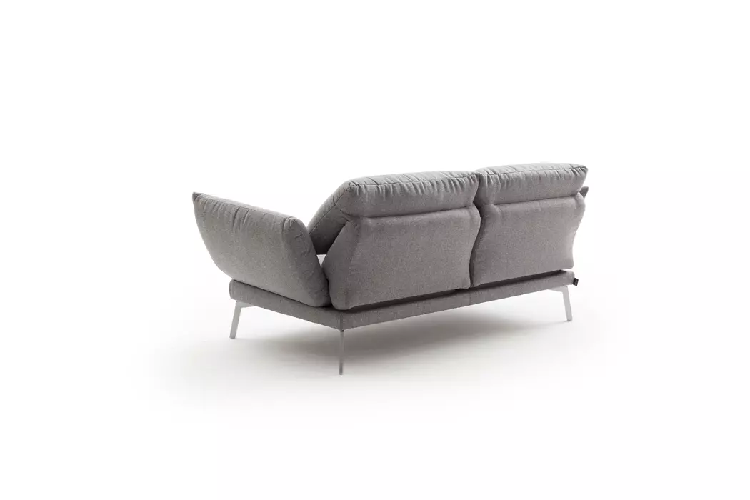 Sofa Spin