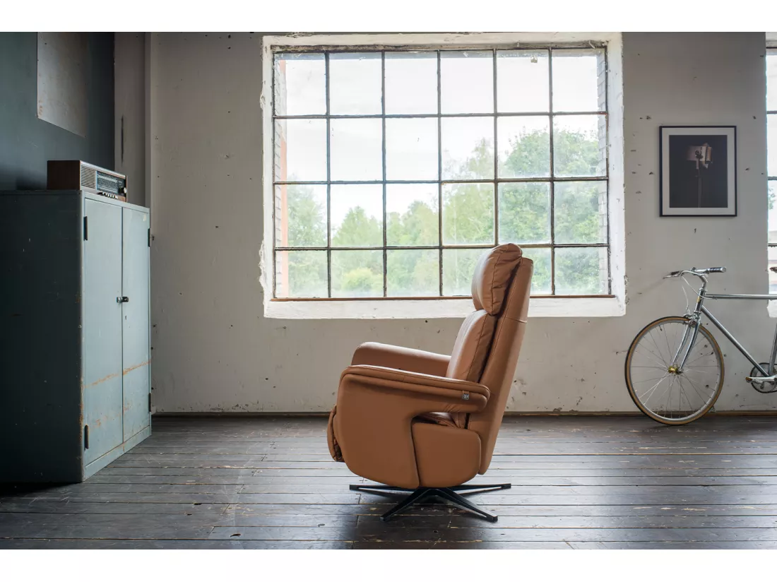 Fauteuil - marron cuir - NAMA