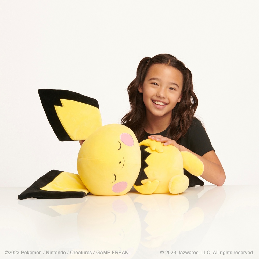 Pokémon 45cm Schlafendes Pichu Plüschtier