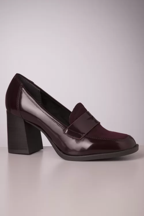 Tamaris Carmen Loafer stijl pumps in wijnrood