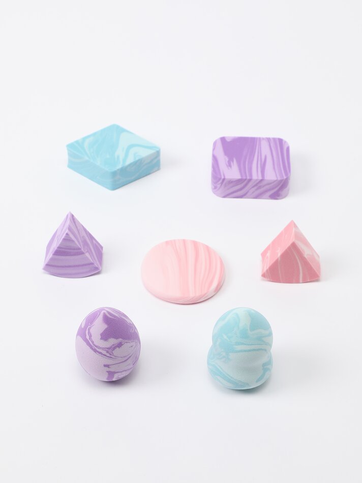 Conjunto de 7 esponjas de maquiagem sortidas - várias cores