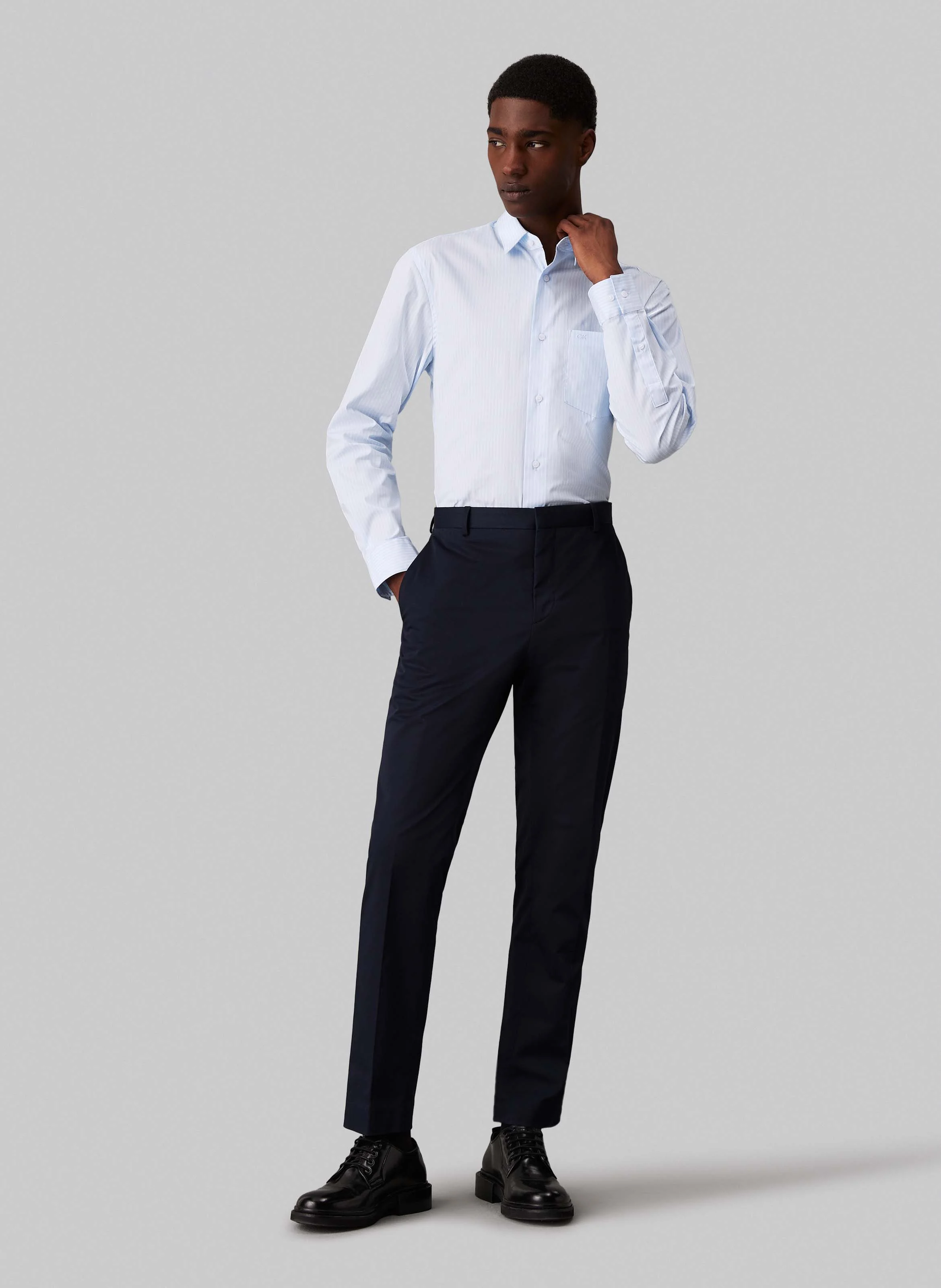 Chemise droite col classique en coton bio mélangé rayée | Bleu