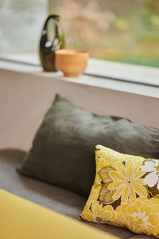HKliving Stitched kussen 40x30 daisy