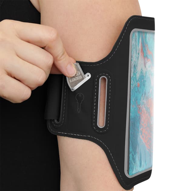 Sport armband reflective fits up to most 6.5