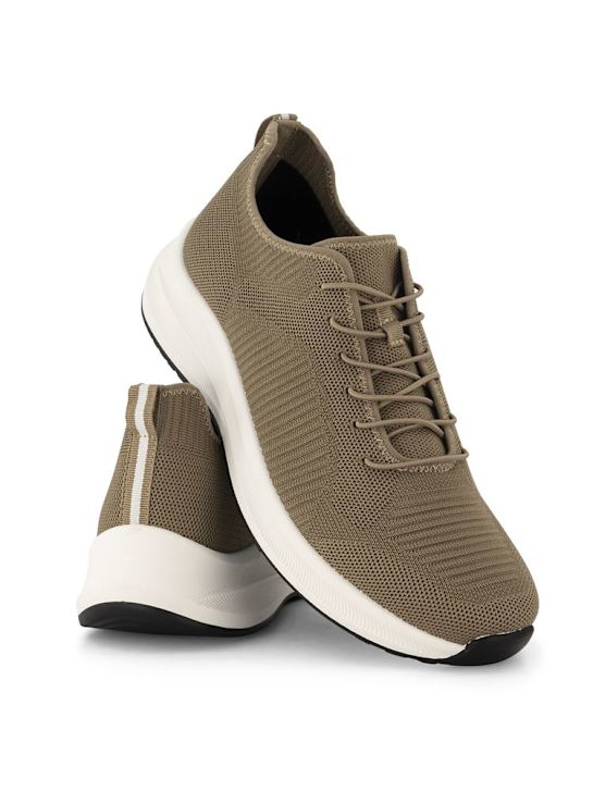 Easy Street Slip-on sneaker