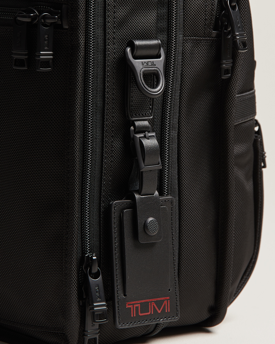 TUMI Alpha 3 Expandable Organizer Laptop Brief Black