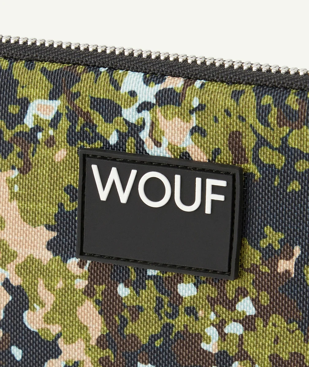 WOUFHOUSSE POUR TABLETTE IMPRIMÉE KAKI ET ROSE