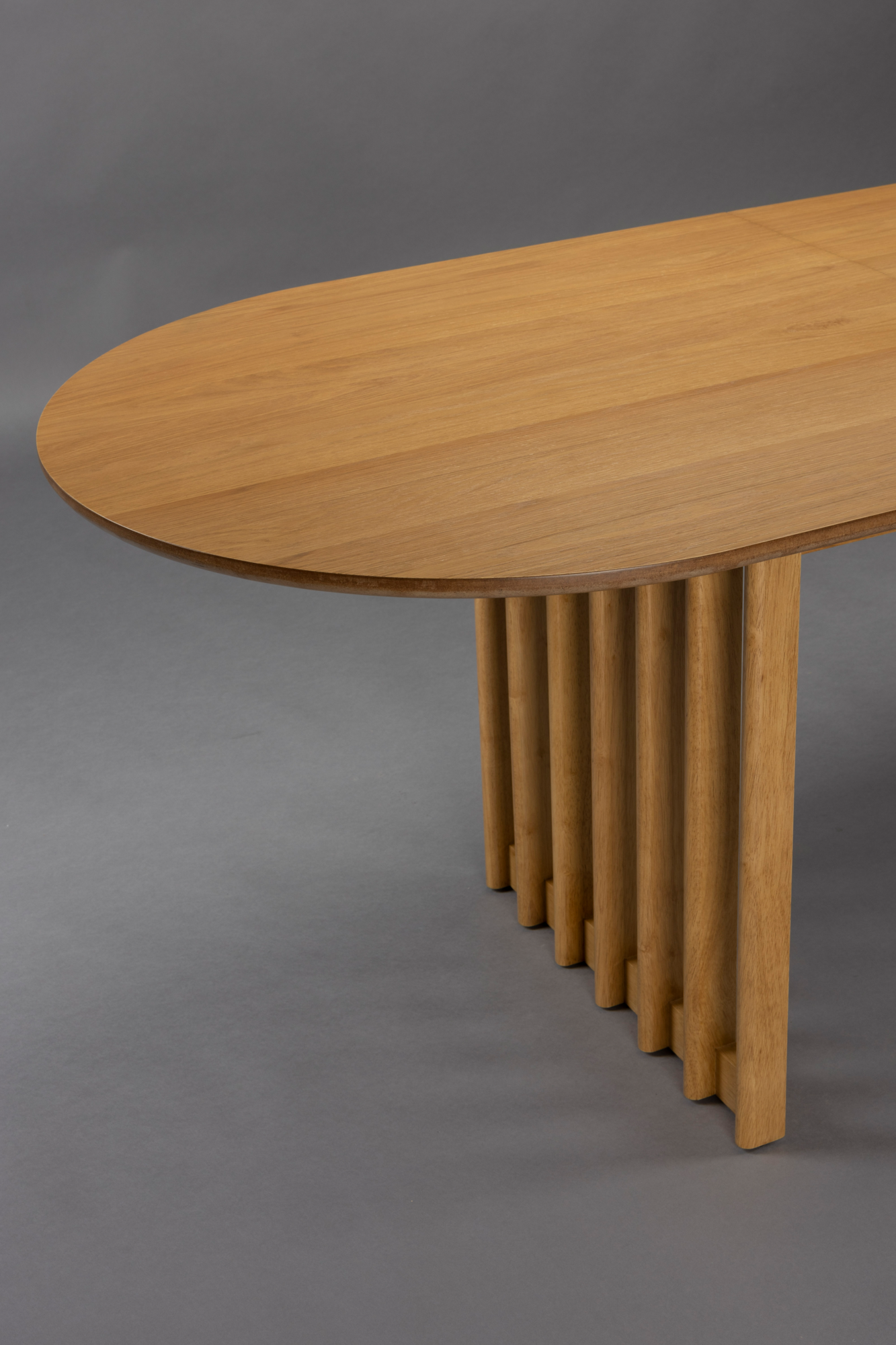 Eettafel Barlet ovaal uitschuifbaar eiken 200-240 X 90 cm