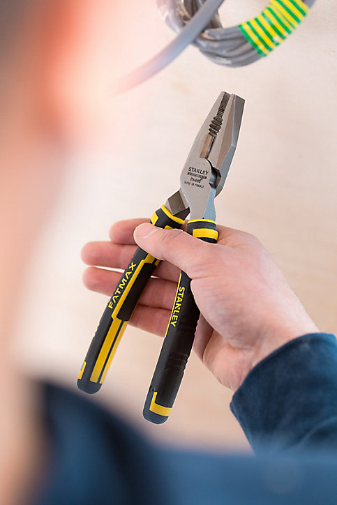 Pince universelle Stanley 200 mm