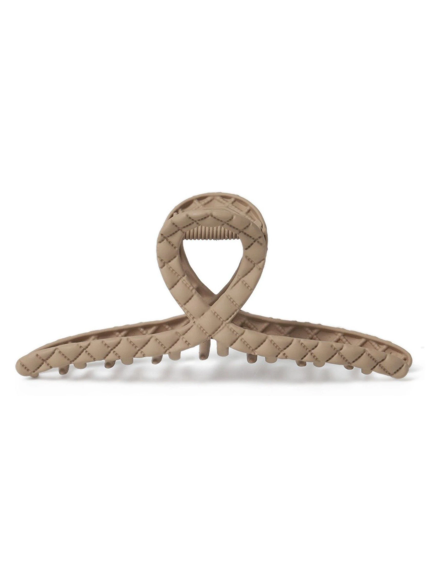 Aela Cream Cushion Cut Hair Claw