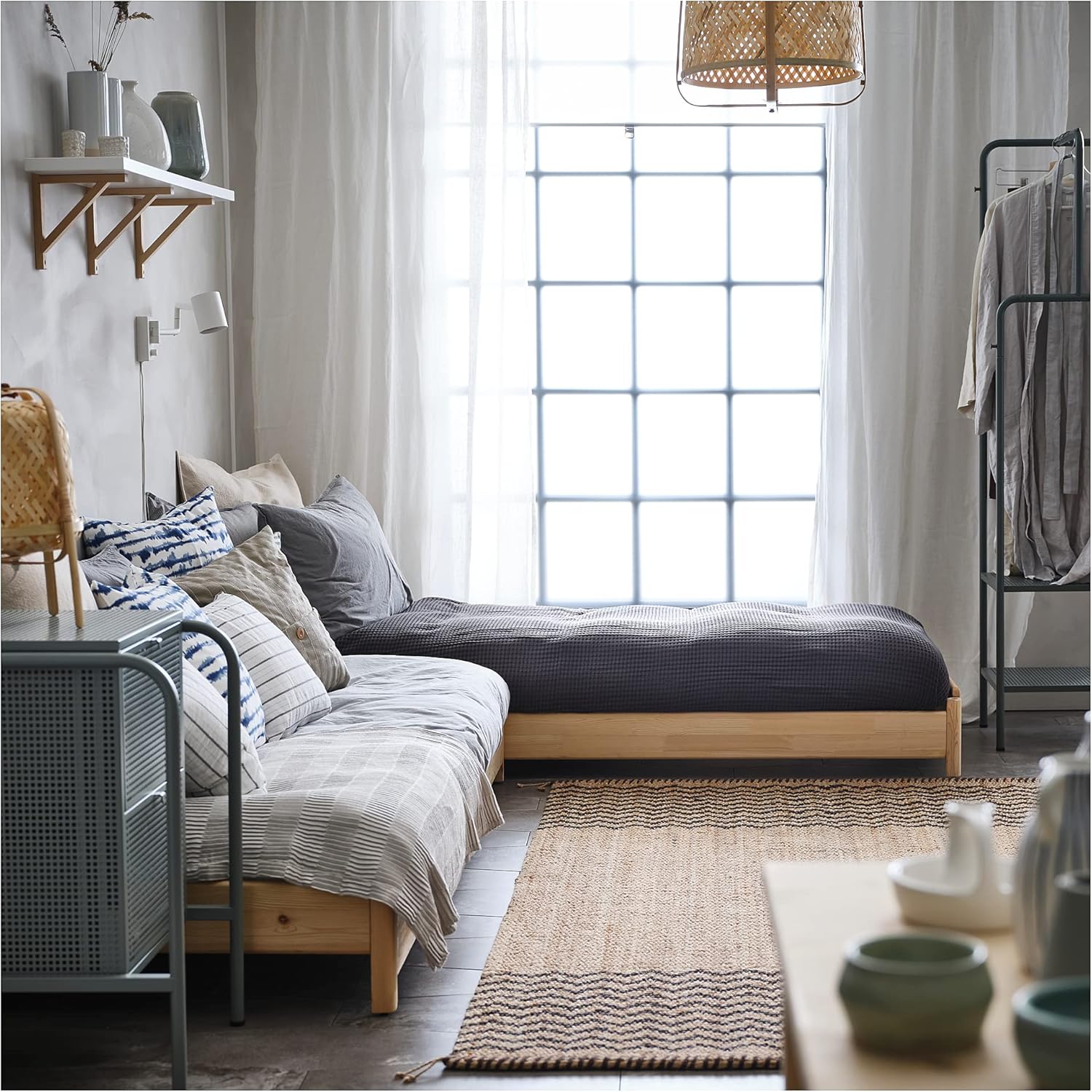 UTÅKER Stapelbett mit 2 Matratzen, 80x200 cm, Kiefer/Åfjäll mittelfest