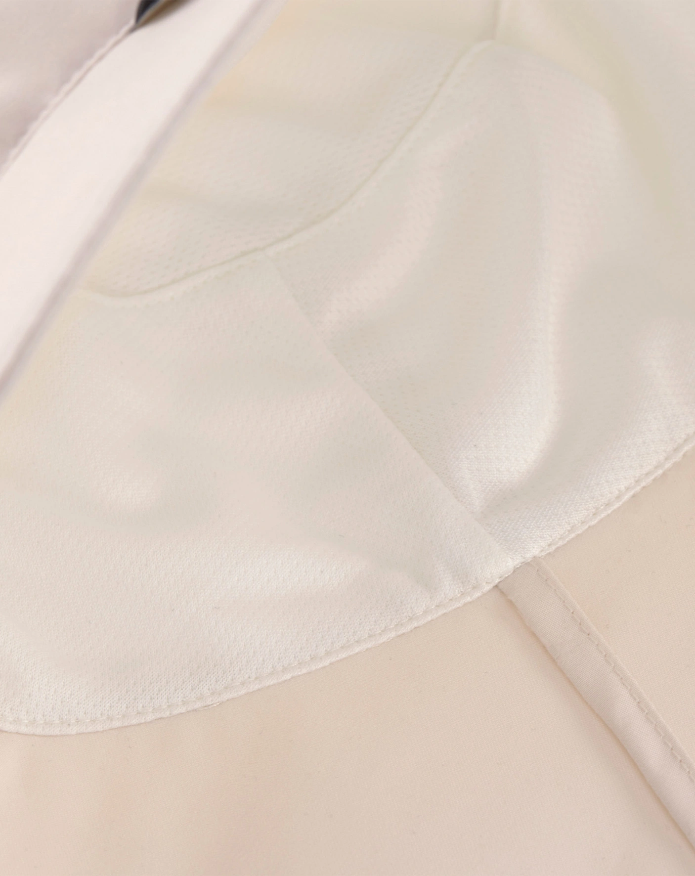 Sonnenhut UNICOLOR mit Nackenschutz in offwhite