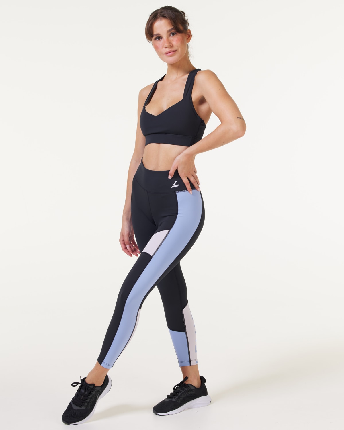 LEVITY Arya Tights Black\Purple