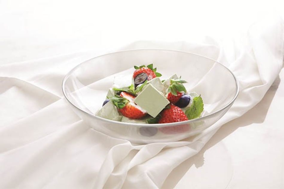 Chilled Matcha Tofu with Berries & Cream Cheese