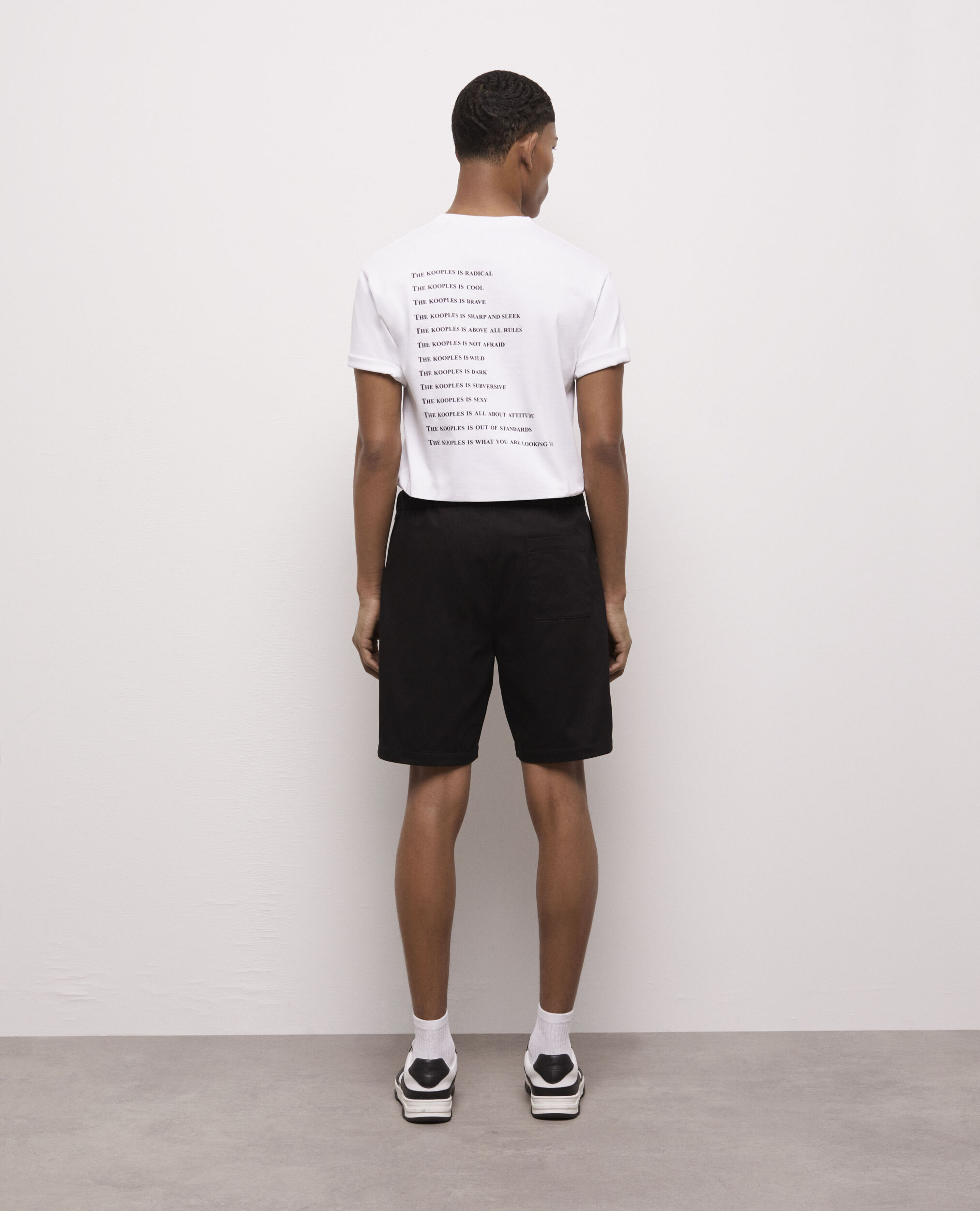 Short noir